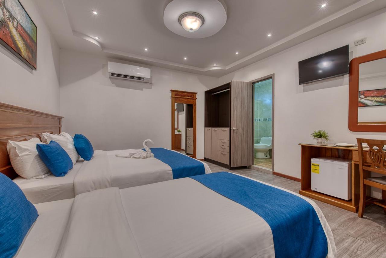 Swans Cay Hotel Bocas del Toro Exterior photo