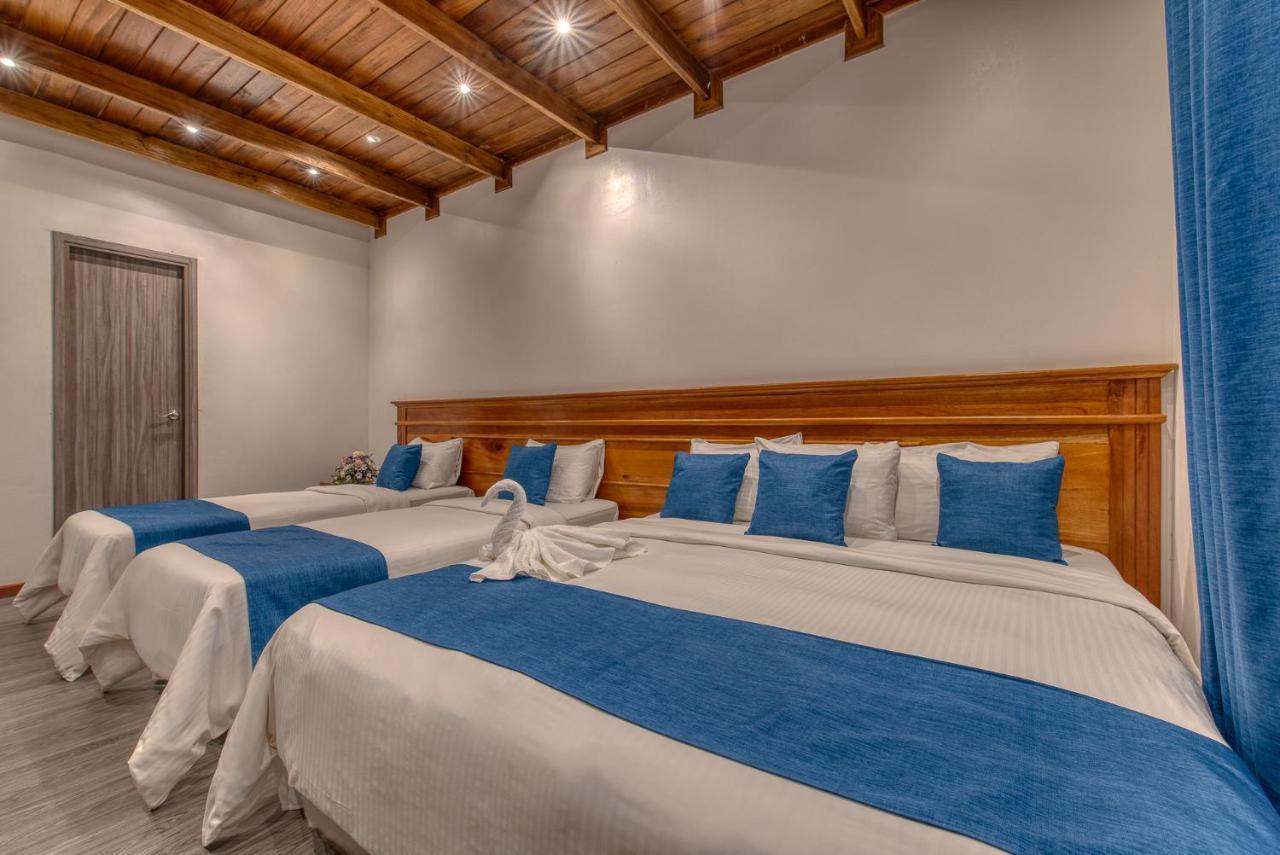 Swans Cay Hotel Bocas del Toro Exterior photo