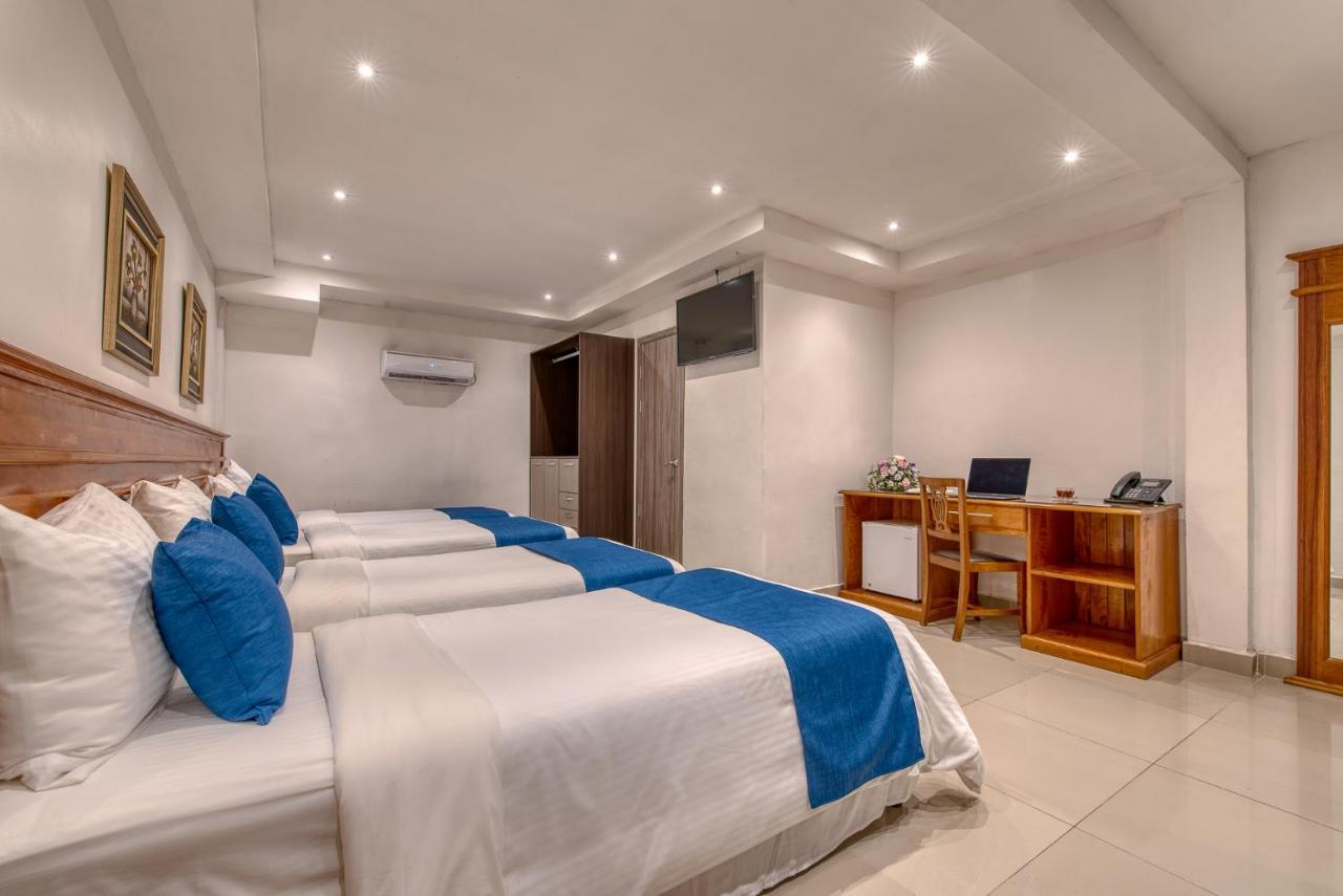 Swans Cay Hotel Bocas del Toro Exterior photo