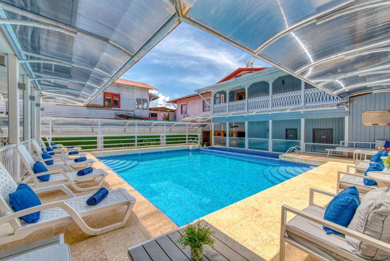 Swans Cay Hotel Bocas del Toro Exterior photo